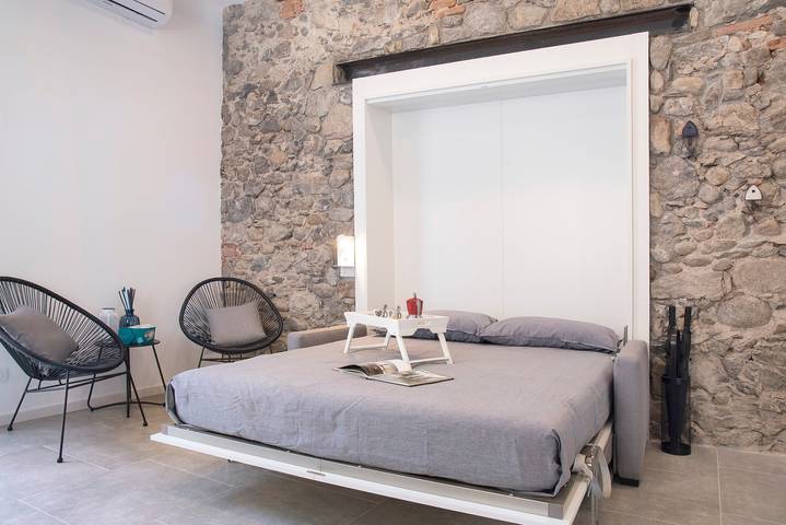 Gîte pour 2 personnes, avec vue sur le lac et balcon à Laveno-Mombello