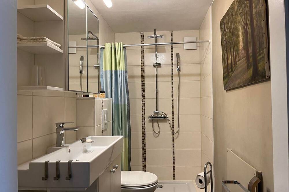 Appartement/Fewo, Dusche, Wc, Terrasse - Fewo-Nuwenstat in Neustadt-Stadtmitte, Neustadt an der Weinstraße