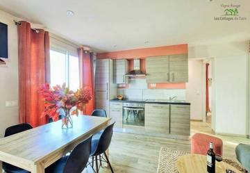 Location de vacances pour 6 personnes, avec jardin ainsi que vue et sauna, animaux acceptés à Brens