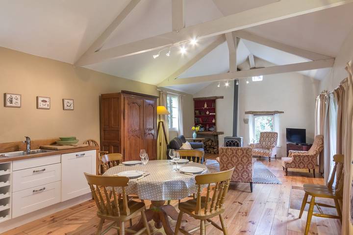 Maison de vacances pour 5 personnes, avec Jardin à Inzinzac-Lochrist