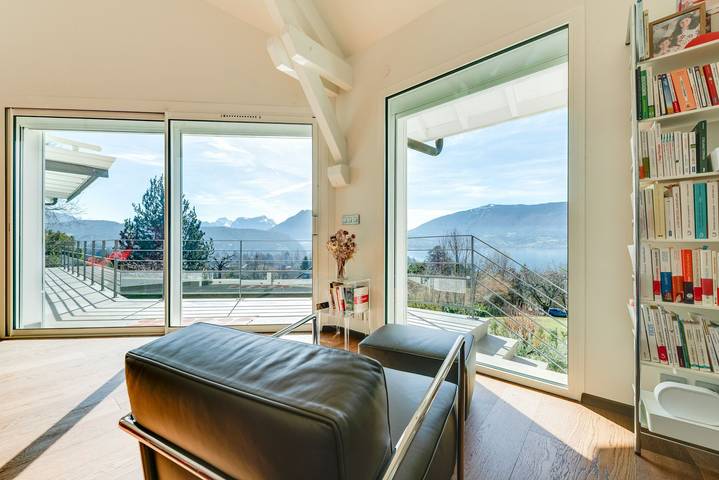 Location de vacances pour 12 personnes, avec jardin et terrasse à Veyrier-du-Lac - 4