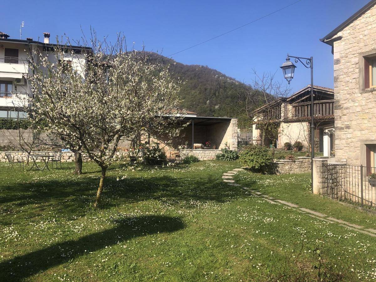 Ganze Wohnung, La Corte di Marga Ginetta 2 - Prosecco Hills Holidays in Miane, Südliche Karnische Alpen