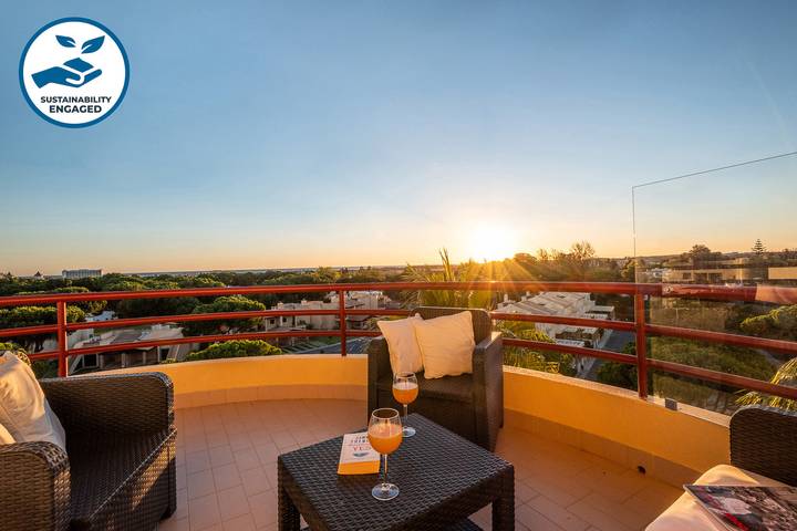 Appartamento vacanze per 7 persone, con giardino e piscina nonché balcone - 1