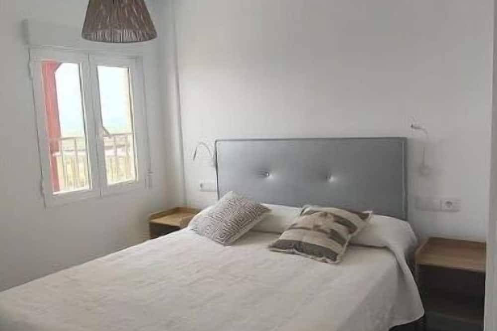 Apartamento entero, Premium Apt | 5 Pools | Bbq | Tennis | Frontennis in Sueca, Costa de Valencia