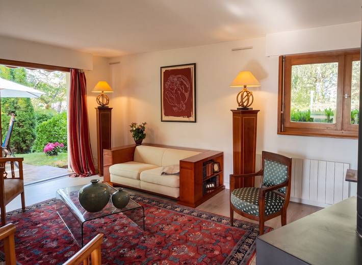 Maison avec jardin clôturé à Reignier-Esery in Reignier-Ésery, Région de Saint-Julien-en-Genevois