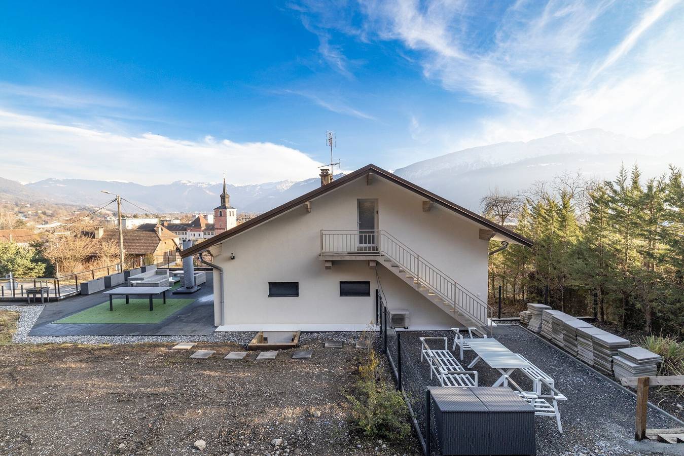 Appartement entier, Appartement calme avec vue montagne en Haute-Savoie in Marignier, Région de Bonneville