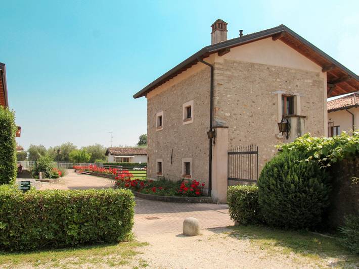 Ferienhaus für 6 Personen, mit Terrasse und Garten sowie Kinderpool, mit Haustier