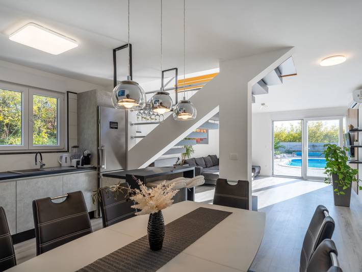 Ferienhaus für 6 Personen, mit Pool und Balkon sowie Garten in Privlaka - 3