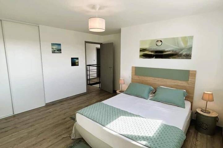 Location de vacances pour 8 personnes, avec jacuzzi ainsi que jardin et terrasse à Arzal - 4