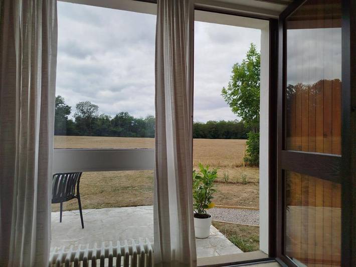 Gîte pour 2 personnes, avec vue ainsi que terrasse et jardin à Corbigny - 3