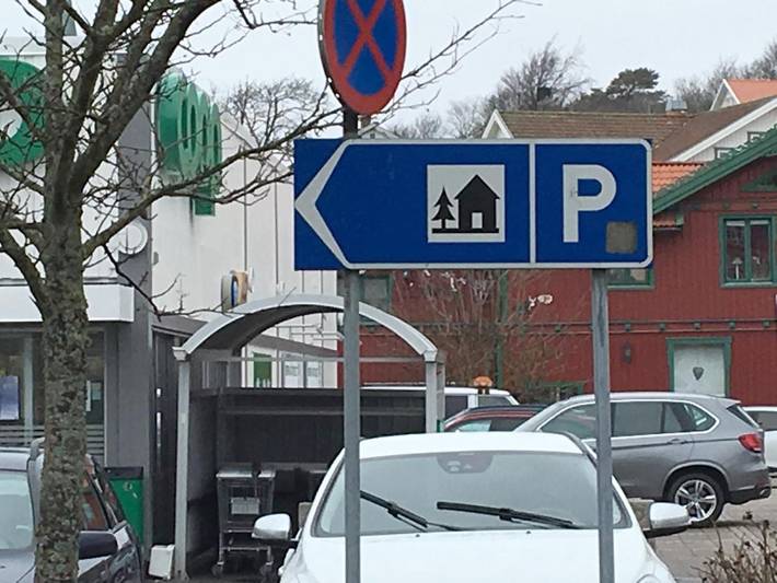 Hostel für 2 Personen, mit Ausblick und Garten sowie Seeblick und Balkon in Tanum - 4