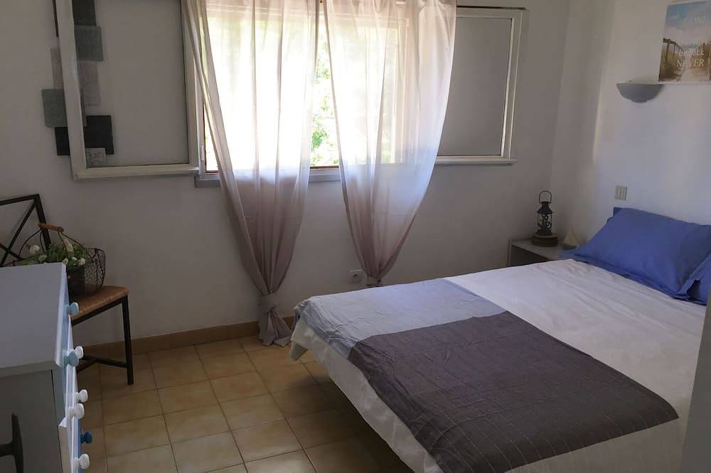 Rare et typique, maison de vacances à 400 m de la Plage !!! in Grau-d'Agde, Agde