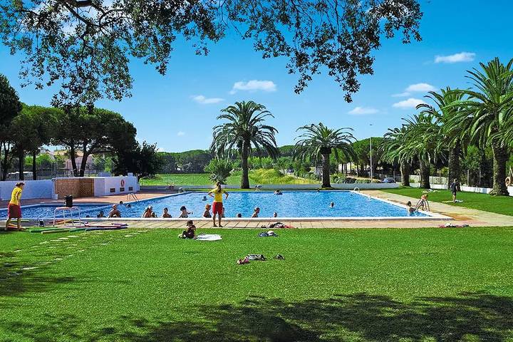 Camping für 4 Personen, mit Terrasse und Pool an der Costa Brava - 2