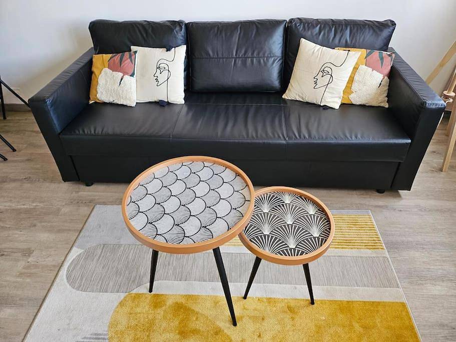 Appartement entier, One-Bedroom Apartment in Neuilly-sur-Marne, Seine-Saint-Denis