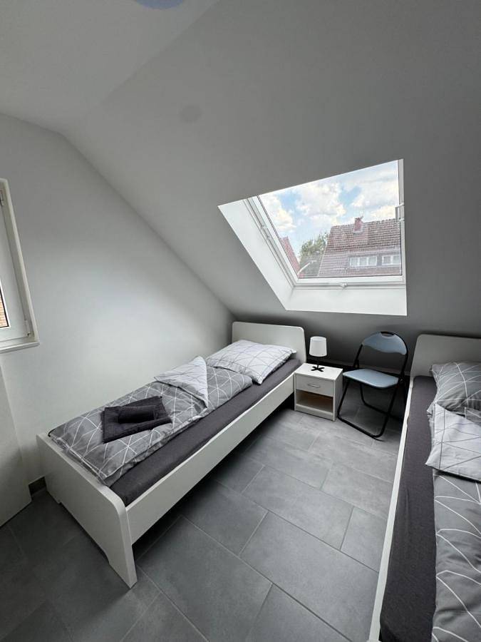 Ferienwohnung für 7 Personen, mit Balkon in Hürth - 4