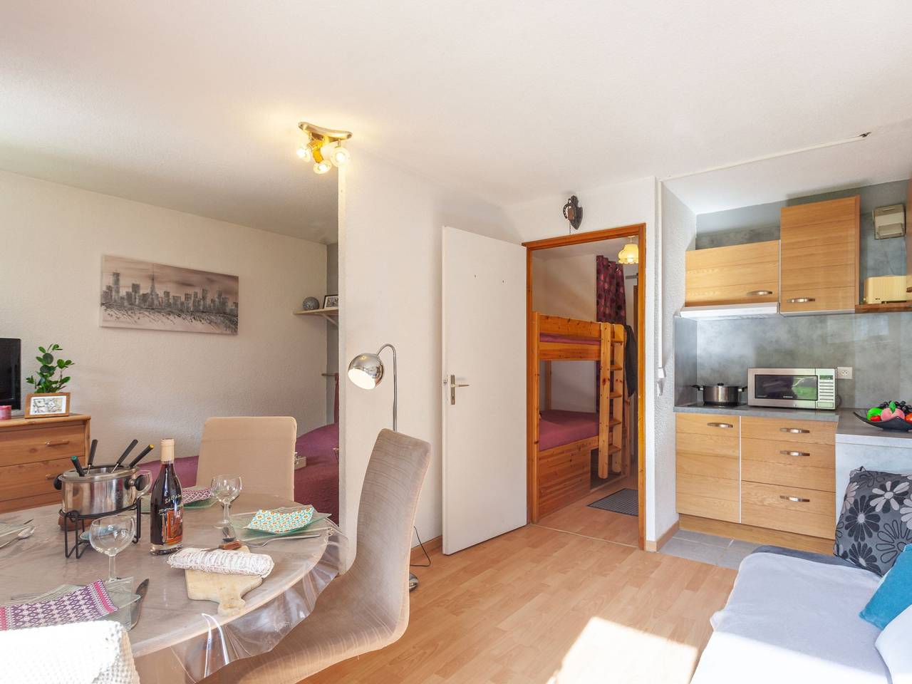 Entire apartment, Le Bochate in Saint-Pancrace, Saint-Jean-de-Maurienne region
