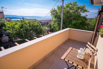 Villa für 6 Personen in Malinska, Krk, Bild 2