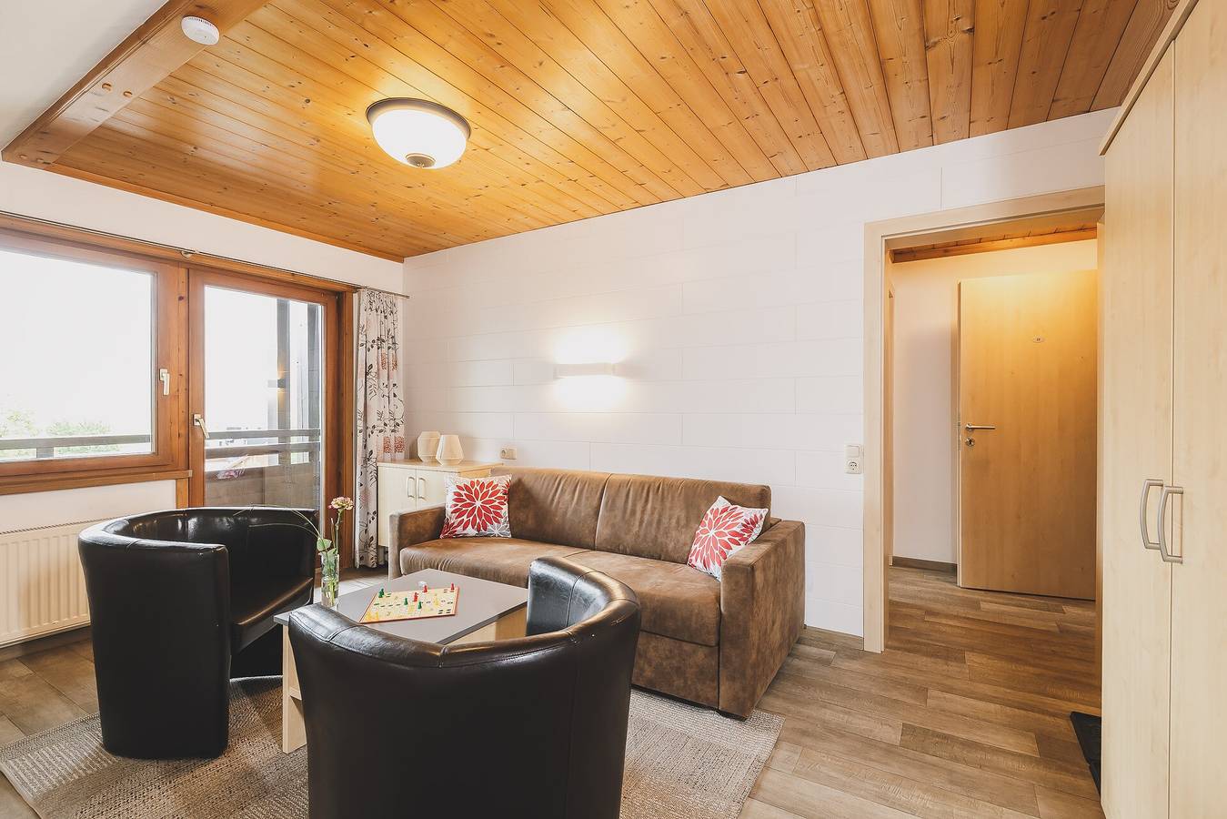 Apartamento entero, Apartamento vacacional "Nº 21 Haus Voglreiter" con vistas a la montaña, balcón y wifi in Kaprun, Distrito de Zell am See