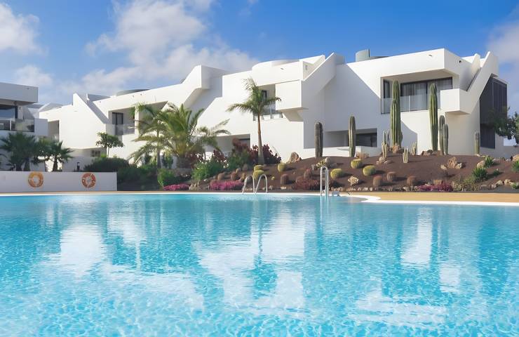 Apartamento entero, Apartamento 'Mila' con piscina compartida, terraza privada y wifi in La Oliva, Fuerteventura