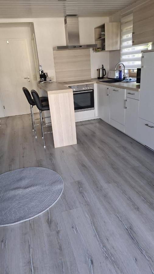 Ferienwohnung für 5 Personen, mit Balkon und Ausblick in Hallerndorf - 2