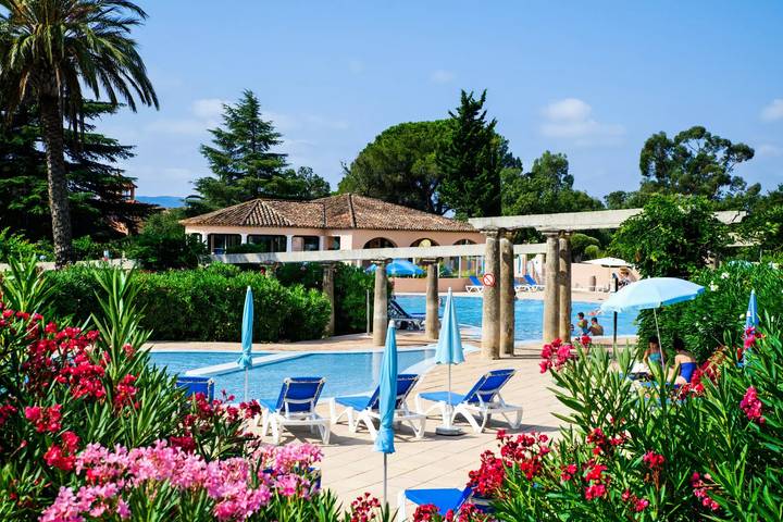 Studio für 4 Personen, mit Terrasse und Pool sowie Ausblick in Grimaud - 4