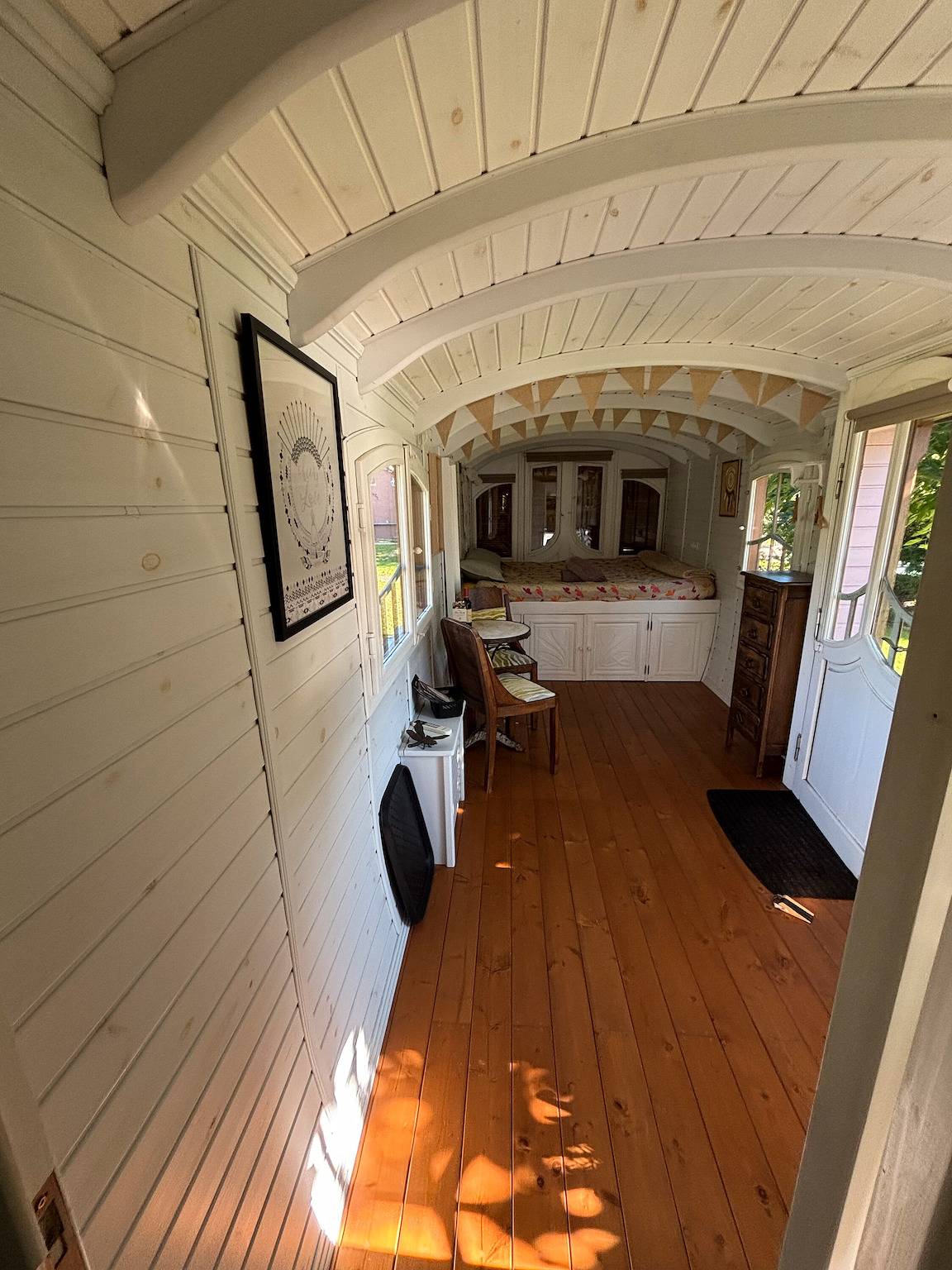 Appartement de vacances entier, Roulotte de charme au cœur du Périgord – Escapade romantique et nature in Saint-Sauveur (Dordogne), Périgord Pourpre