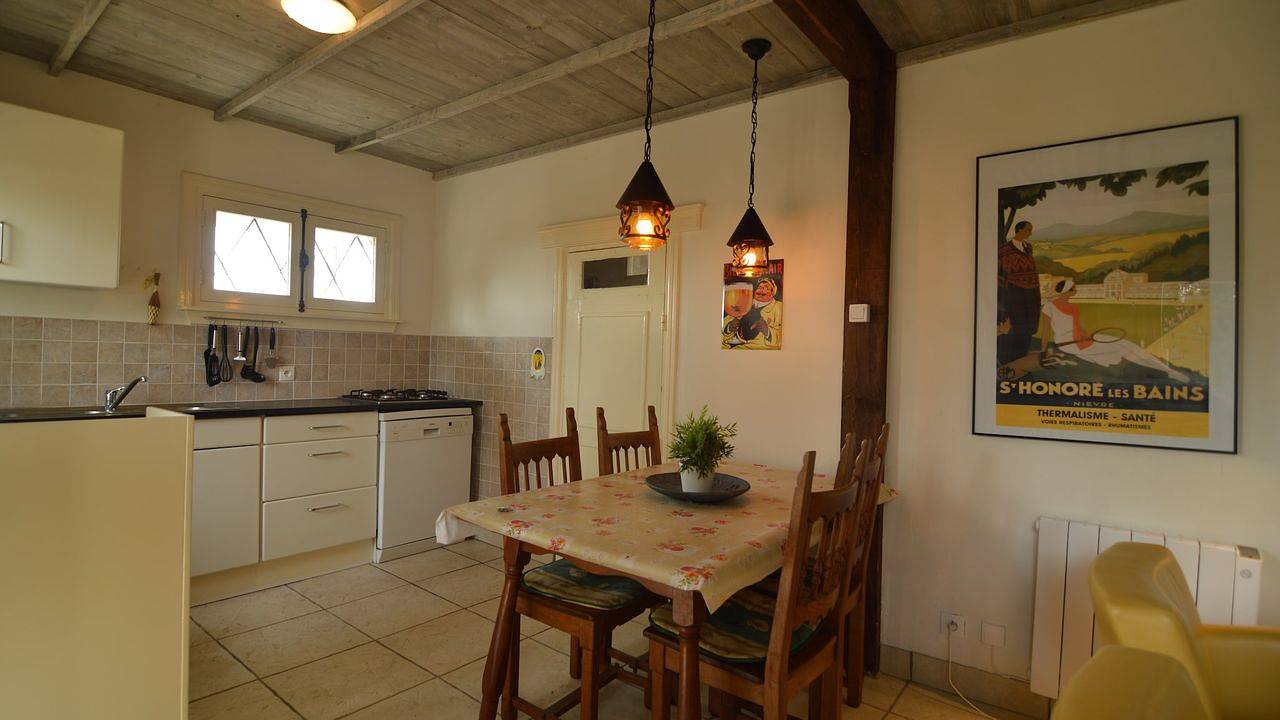 Ferienhaus für 4 Personen (50 m²) in St Honoré Les Bains in Saint-Honoré-les-Bains, Parque natural de Morvan