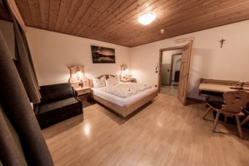Studio für 3 Personen in Pragser Wildsee, Prags, Bild 2