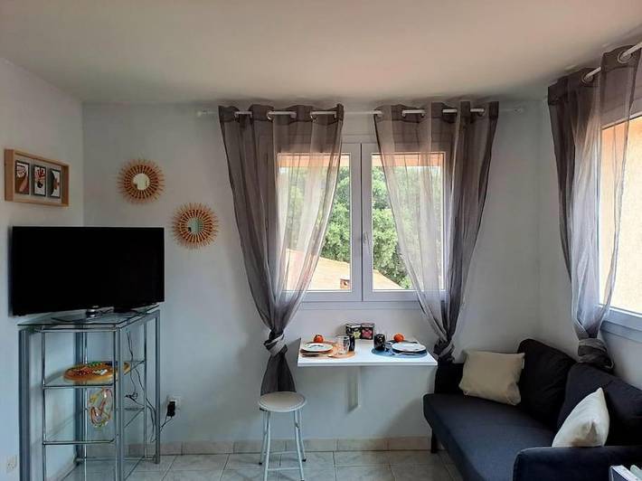 Gîte pour 2 personnes, avec vue à Restinclières