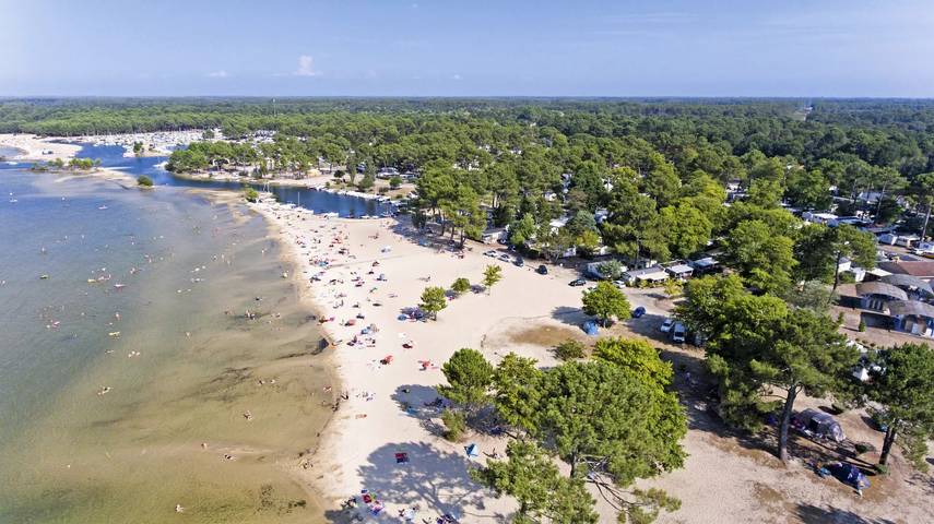 Camping pour 6 personnes, avec piscine et terrasse à Biscarrosse - 3