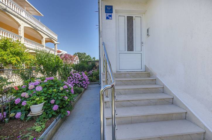 Hotel für 2 Personen, mit Balkon und Ausblick in Vodice