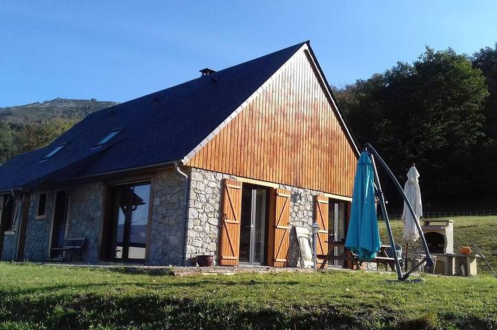 Belle maison de montagne plein sud, calme près des grands sites  Pyrénéens in Artalens-Souin, Parc national des Pyrénées