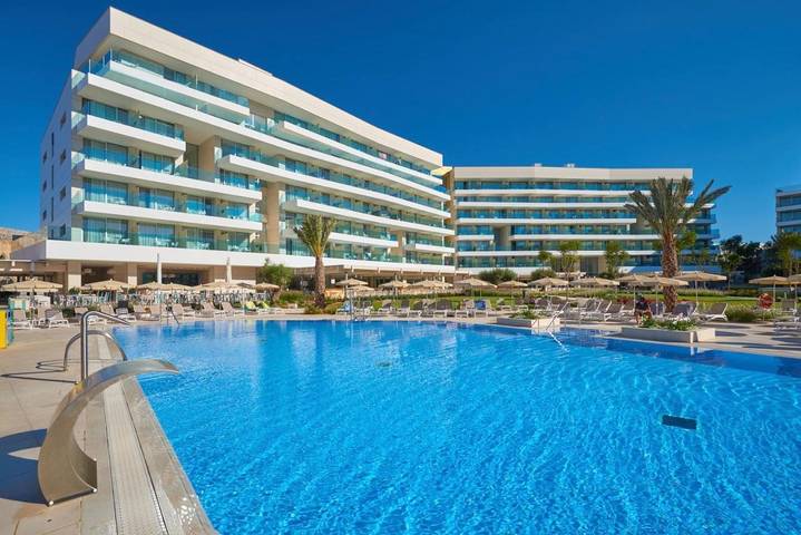 Hotel für 10 Personen, mit Whirlpool und Terrasse sowie Garten und Sauna in Can Pastilla