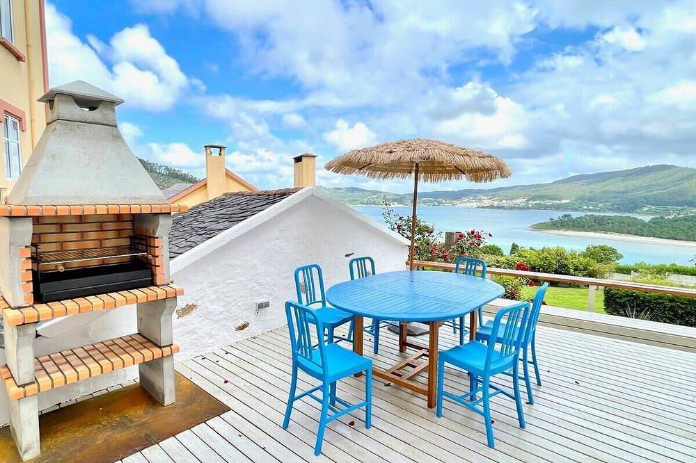 The Cliffs - A Casa de Mercedes in Mogor, O Barqueiro