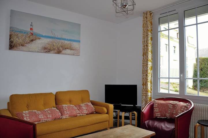 Ferienhaus für 9 Personen, mit Garten und Balkon, mit Haustier - 1