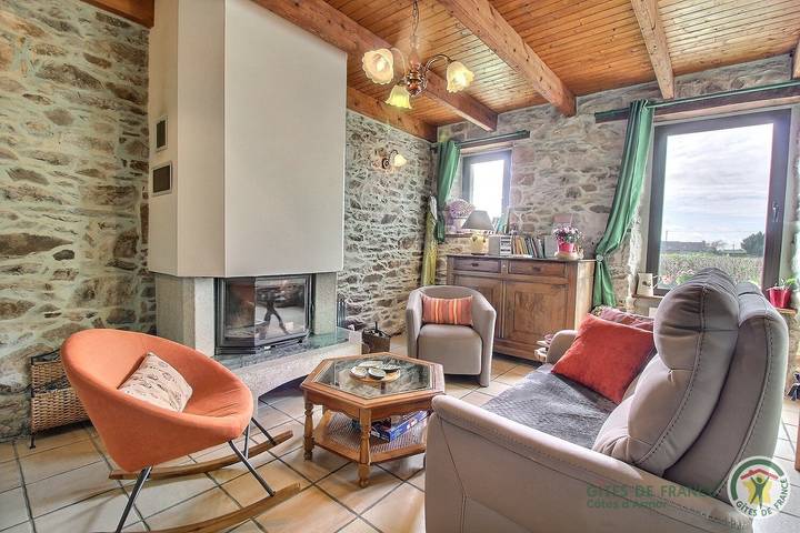 Gîte pour 4 personnes, avec jardin et terrasse à Ploubazlanec - 4