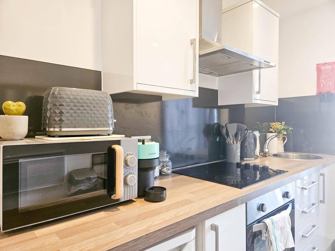 Entire apartment, Churchill Studio - 1 Bedroom Studio - Uplands in Swansea, Swansea region
