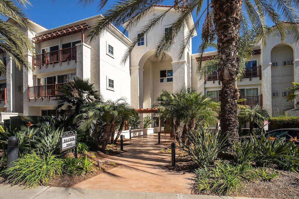 Ganze Wohnung, Lovely La Costa condo -walk to Spa & Golf course, close to beach & Legoland in Carlsbad, San Diego County