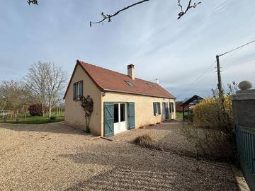 Gîte pour 2 personnes, avec jardin et terrasse à Saint-Bonnet-Tronçais
