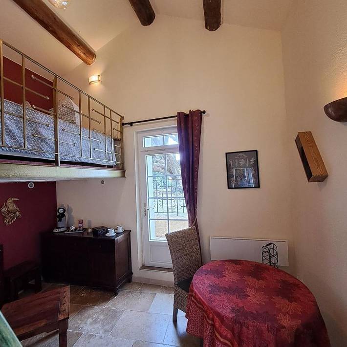 Gîte pour 2 personnes, avec vue et jardin, animaux acceptés à Sablet - 3