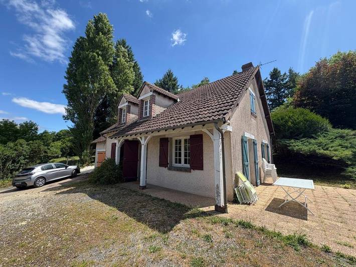 Location de vacances pour 12 personnes, avec terrasse et jardin à Châtillon-sur-Loire