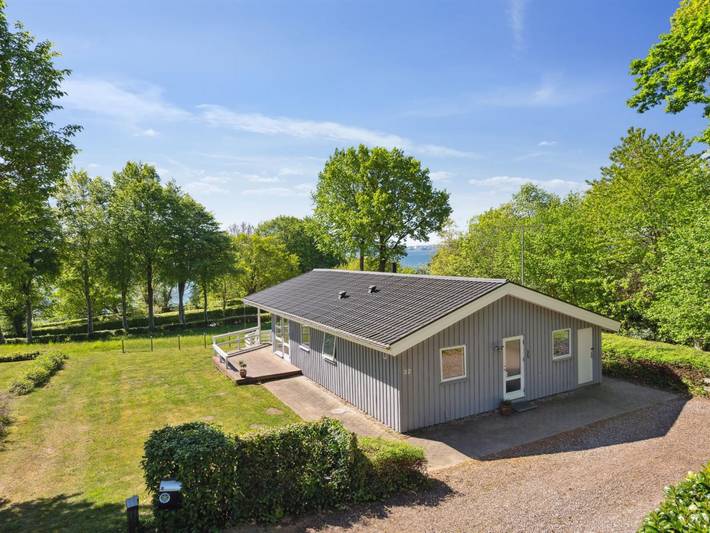 Ferienhaus für 6 Personen, mit Terrasse und Sauna in Kruså