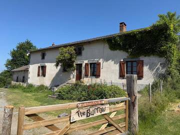 Gîte pour 4 personnes, avec vue à Oradour-Saint-Genest