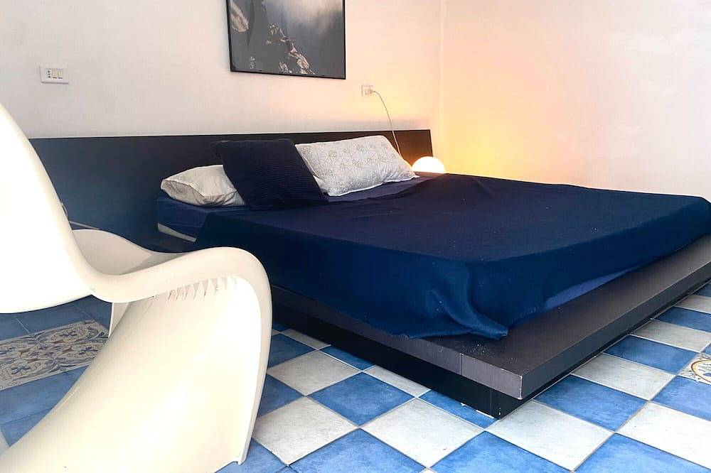 Design-Apartment mit Dachterrasse am Meer in Capilungo, Golf von Tarent