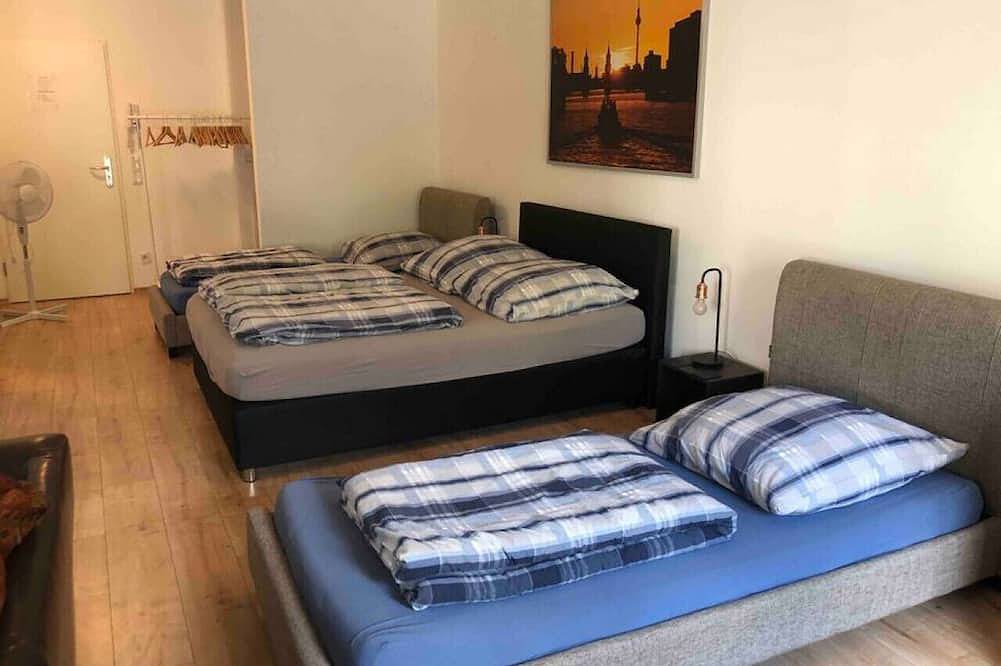 Ganze Wohnung, Potsdamer Platz-Top Spot Studio 1 in Kreuzberg Berlin, Berlin