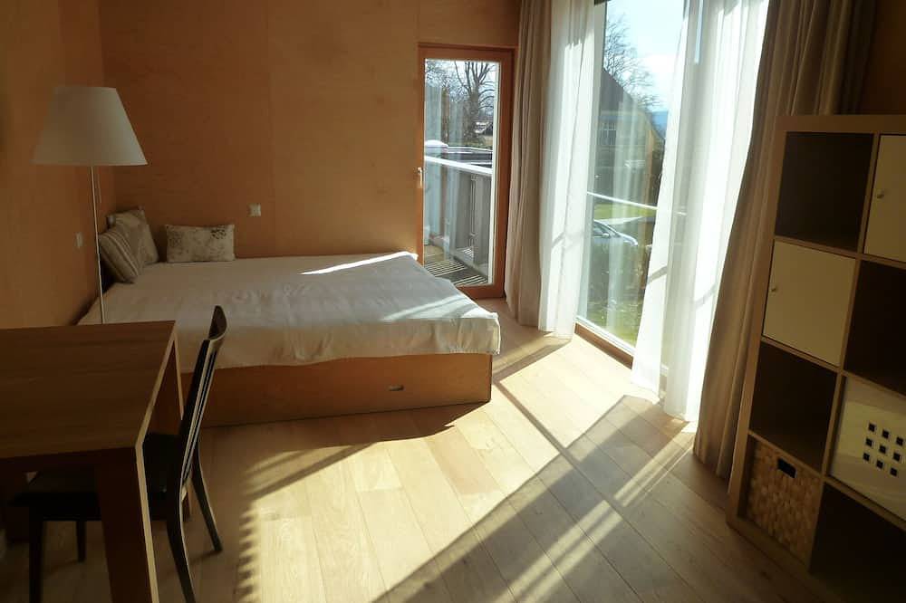 Seehaus direkt am Wörthersee mit eigenem Strand in Krumpendorf am Wörthersee, Klagenfurt-Land