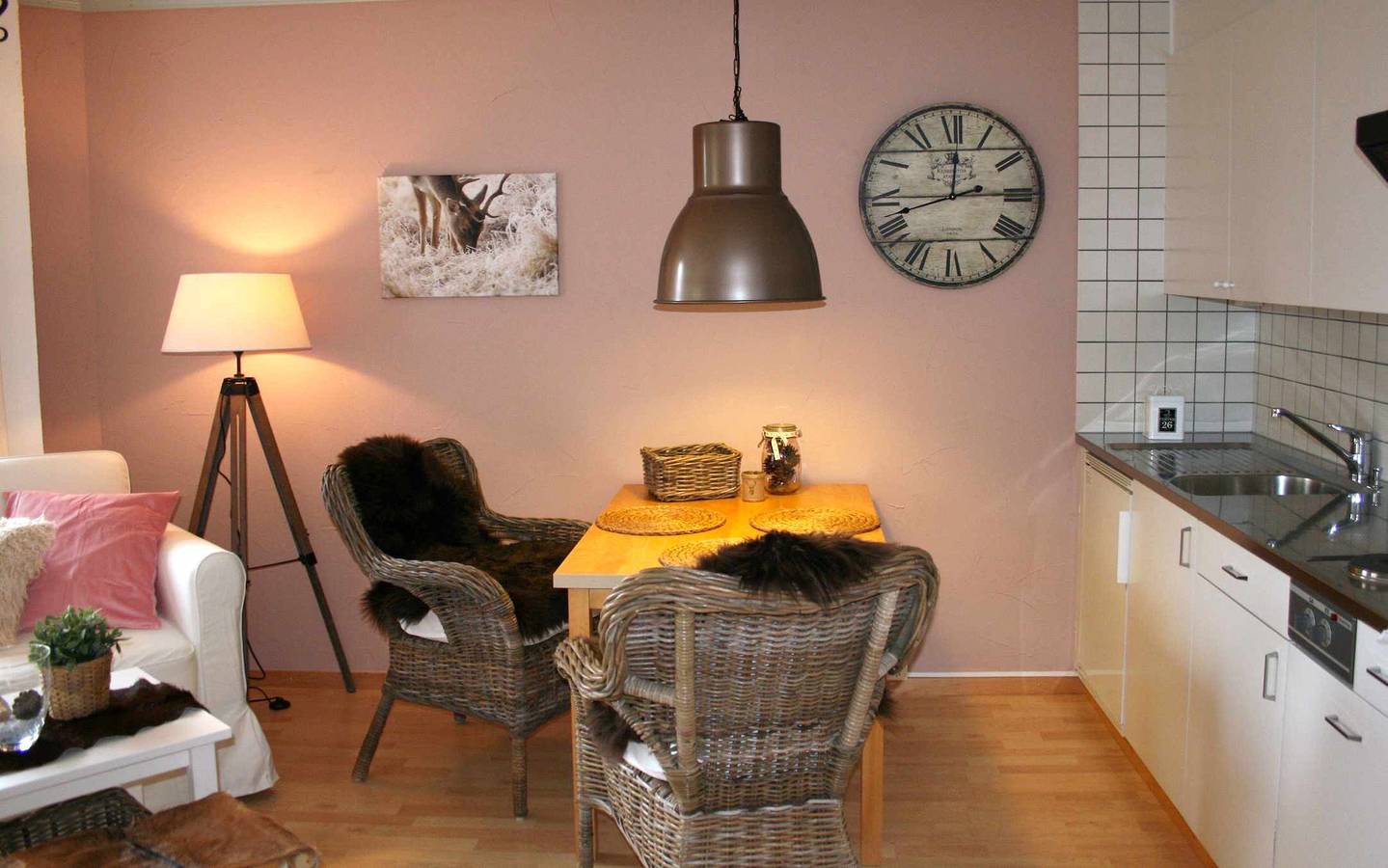 Ganzes Studio, Valluns Studio 5301: Renoviertes und Stilvoll eingerichtetes Studio für erholsame Ferien in Vulpera, Tarasp