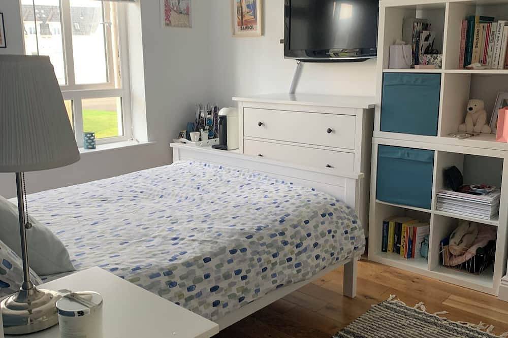 Fabulous 4 bedroom townhouse on West Strand beach 15 min walk to Royal Portrush in Portrush, Nordirland