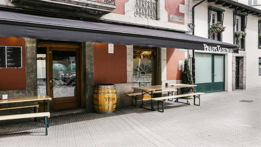 Hôtel pour 4 personnes, avec Terrasse et Vue à Ondarroa