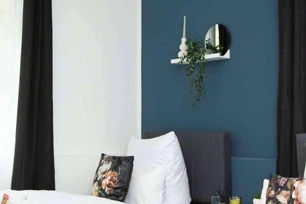 Belmonte | Whirlpool-Sauna-Billard-Kicker-Kino in Bendorf, Landkreis Mayen-Koblenz